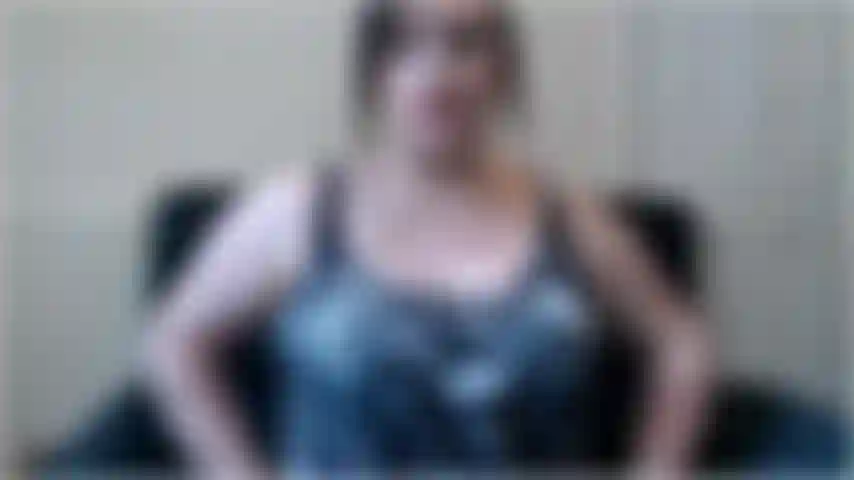 Schau dir dein wichsgesicht an - schau es dir an und sieh, wie verdammt lächerlich du aussiehst!