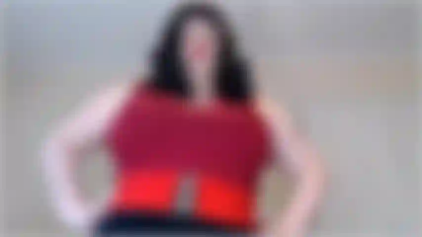 Wie kannst du es wagen, in meinem klassenzimmer zu masturbieren! Du weißt ganz genau, dass unerlaubte selbstbefriedigung nicht erlaubt ist. Schämst du dich nicht, dass dein lehrer bei dir hereingekommen ist und deinen penis gestreichelt hat?