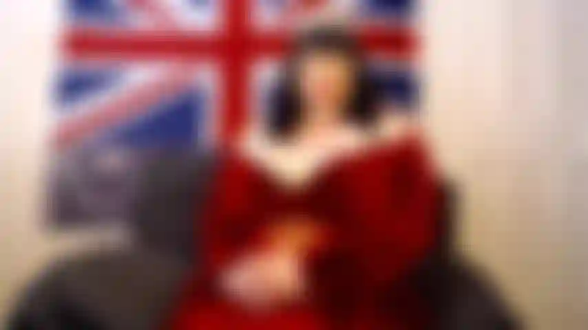 Die königliche höschenschnüfflerin.