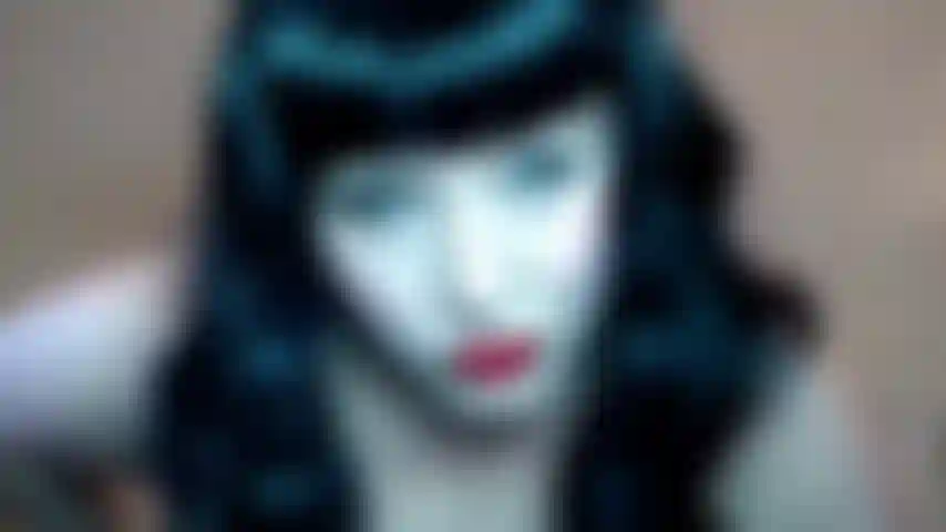 Vergiss es, deinen schwanz in irgendwelche löcher zu stecken. Das ist viel zu gut für dich. Nein, du musst lernen, was du bist. Und was du bist, ist ein schwanzhalfter.