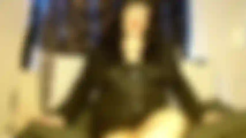 Zu nutzlos, um verheiratet zu bleiben.