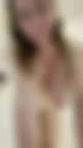 Cum enjoy a sexy shower with me while I encourage you to stroke your cock.