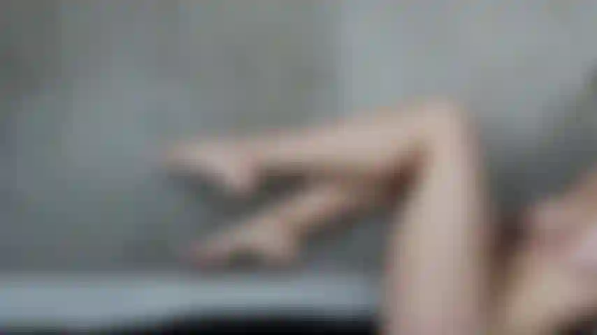 Beinanbetung mit orgasmus 3.