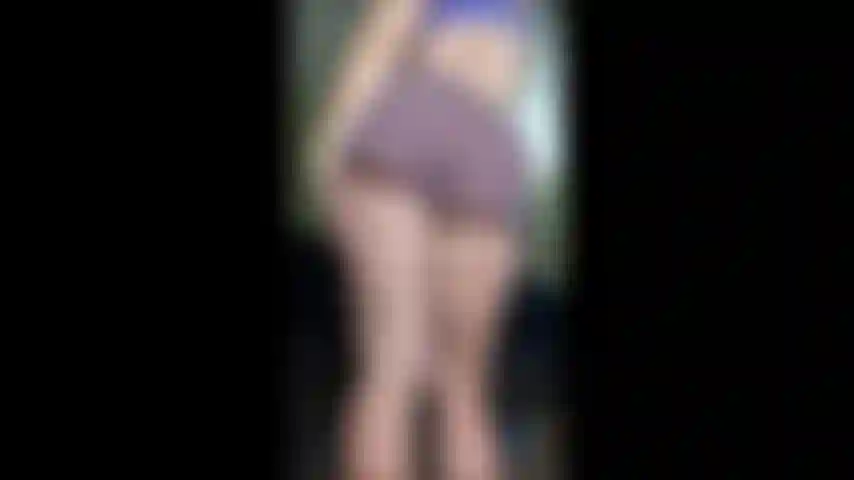 Mein loch deine seele, ein striptease.