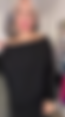 Komme vom college nach hause und werde von meiner milf-cougar-freundin verführt.