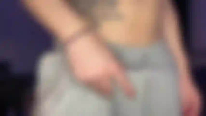 Tgirl jogginghose [extreme nahaufnahme abspritzen 4k].