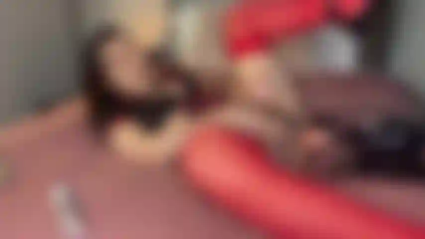 Nur ein schulmädchen und ihre fickmaschine.