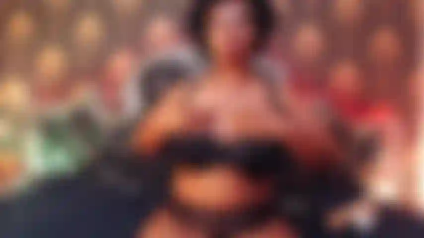 Es ist zeit, spaß ohne kleidung zu haben!