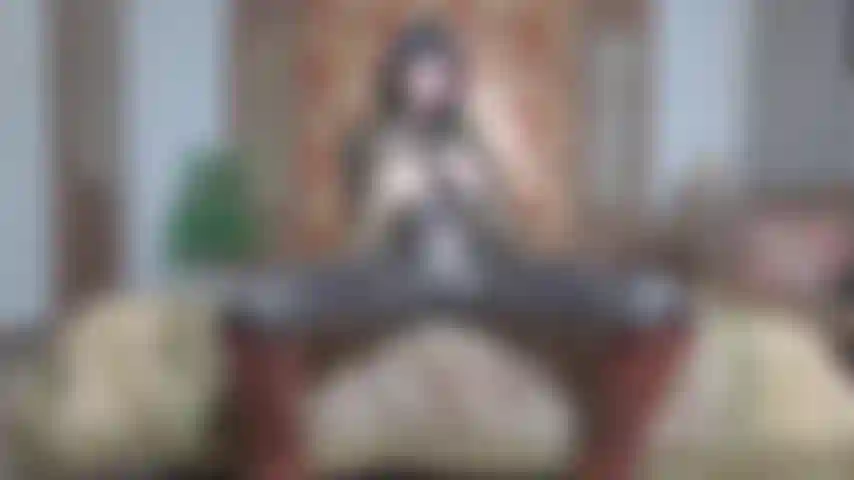 Kunstpelz und leo-leggins.