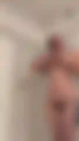 . Meine schöne muschi braucht deine zunge.