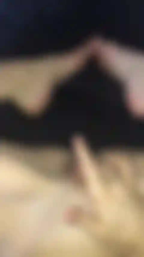 Nahaufnahme beim masturbieren.