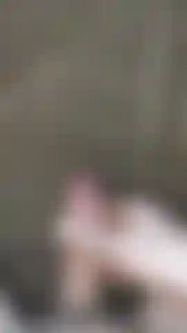 Spermaschuss auf handtuch 02.