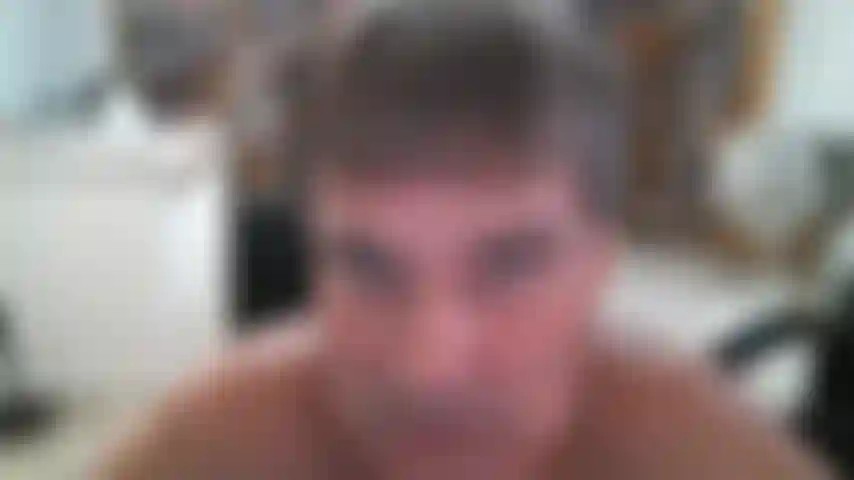 Verbale demütigungssitzung mit einem webcam-benutzer. Kein sex.