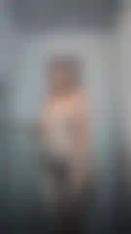 You want to bathe with me