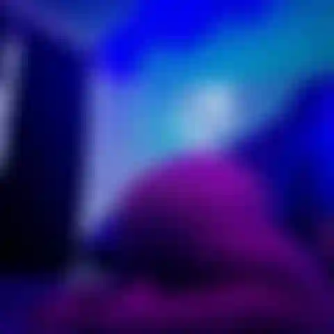 Sich durch twerking meinen weg in deine träume bahnt und meinen großen hintern zu deinem vergnügen hüpfen lässt. Kommen sie und sehen sie, wie man es auswendig lernt!