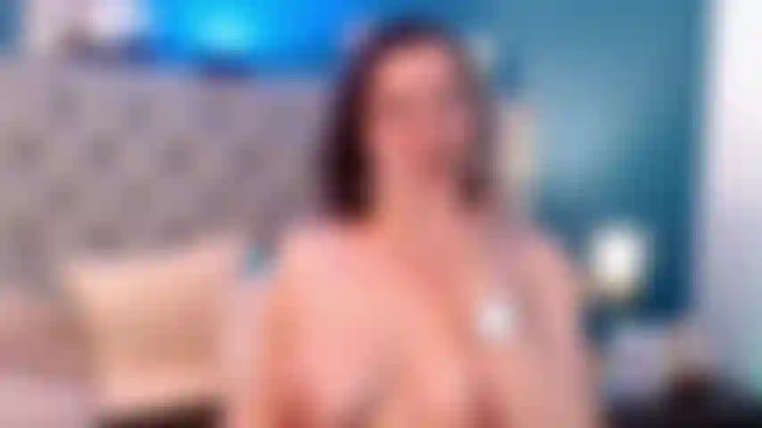 wanna taste my fingers too bb have all the taste of my delicious pussy