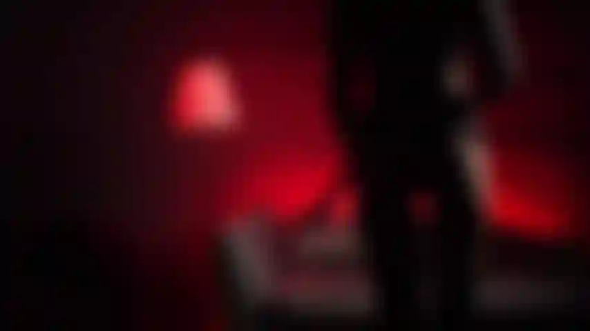 Unterwerfe dich deiner perversesten fantasie.