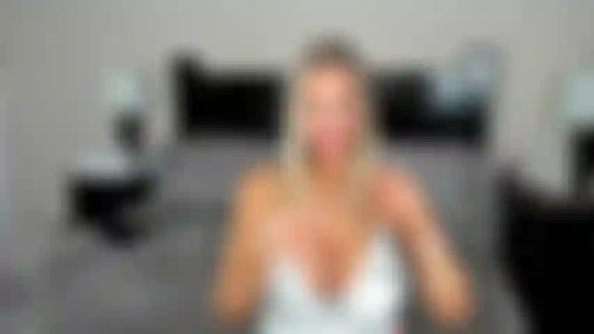 Herr smalls, gib mir diesen kleinen schwanz.