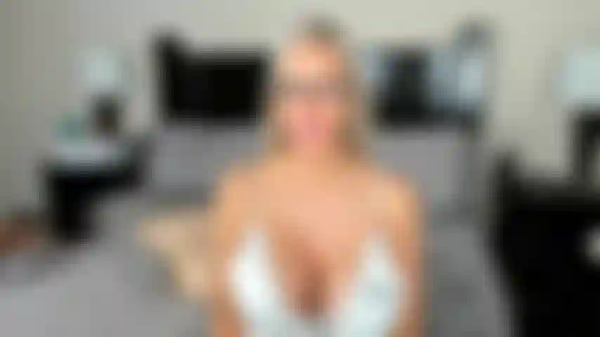 Professor braucht dringend einen schwanz (solo).