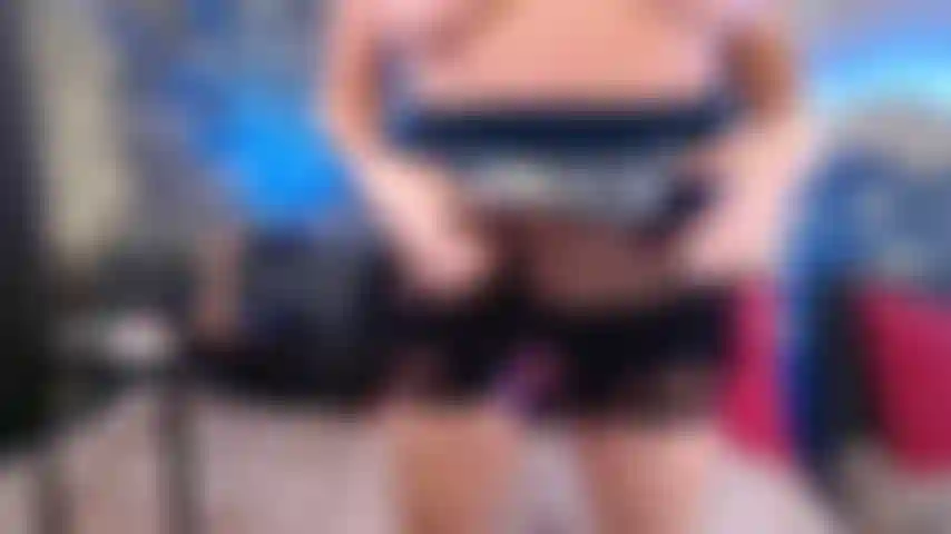 Ich lasse meine schwule unterwürfige meinen schwanz lutschen, ficken und anbeten!