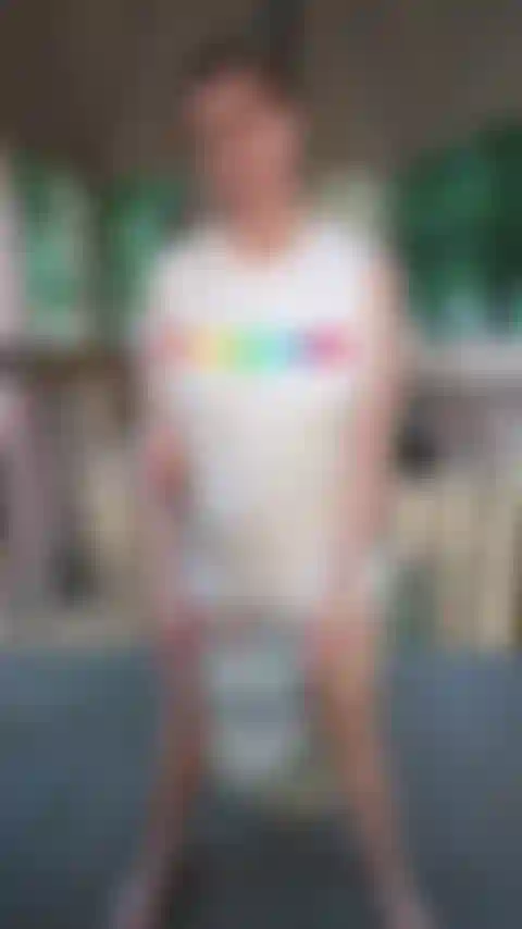 Wet-t-shirt-tease-herausforderung.