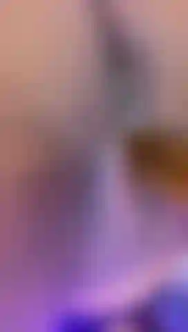 Schau mich an, ohne zu kommen.