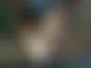 Vault-video: vicky kommt draußen mit ihrem hitachi. Vicky trägt schwarze ouvert-leggings und ist in einem öffentlichen park, wo sie ihre mini-hitachi benutzt, um zu kommen, während sie auch ihre finger benutzt. Vicky verwendet extreme nähe.