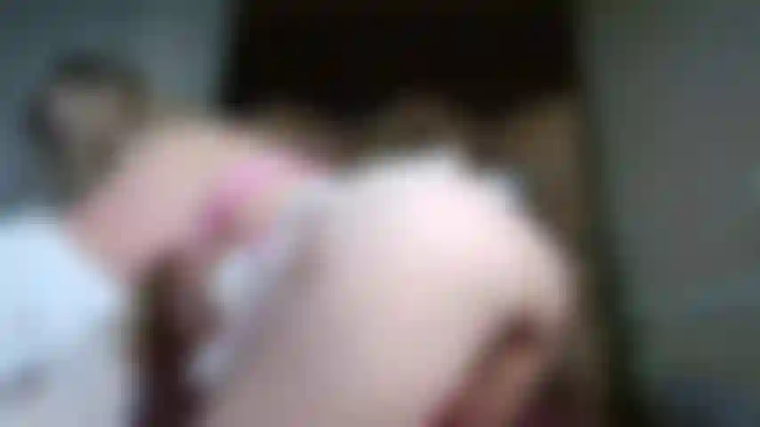 Stehe auf arschverehrung und habe eine lesbische dreier-fantasie