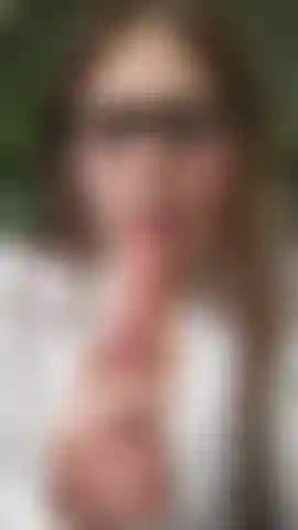 Blowjob for the boss tease