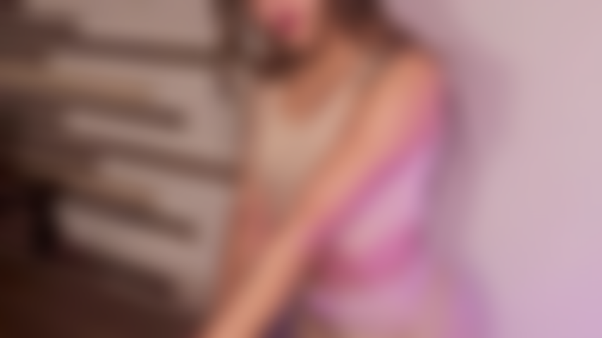 Mach mit, ich kann deine lehrerin oder dein schmutziges oder süßes mädchen sein, frech und mutig ...