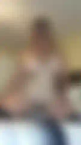 Nur ein bisschen necken.