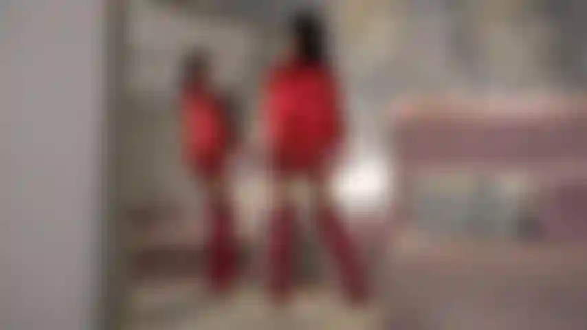 Ein alien, der dich ausnutzt und eine neue spezies erschafft.