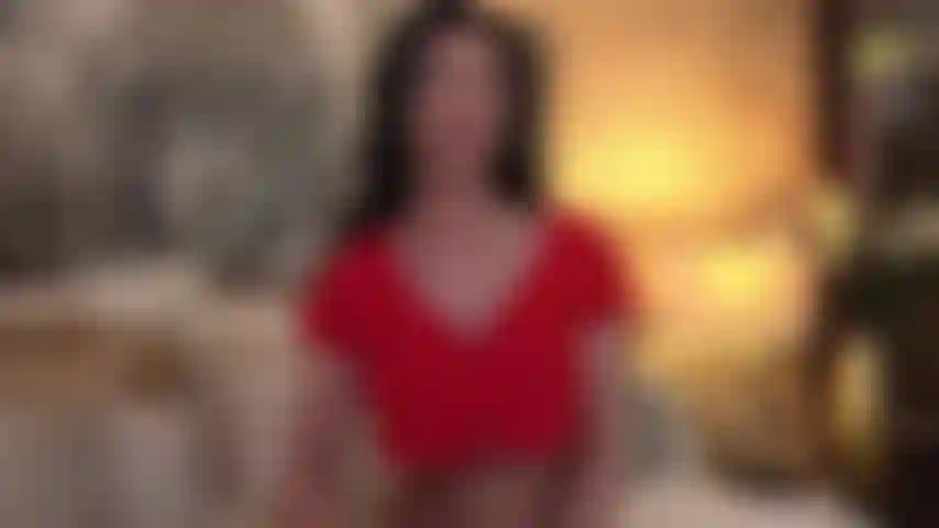 Du kannst mir und meinen großen brüsten nicht widerstehen! Besessen und tief danach verlangend, wirst du das tiefste reich der lust erreichen, während du mich wie eine schwache, geistlose streichelst!