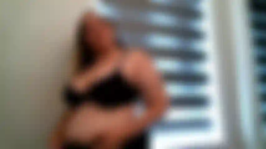 Bust eins auf meinen schwangeren titten 11_wk_, dieser bauch ist so groß!