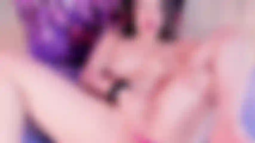 I'm touching myself thinking about your cock, I'm going to squirt for you