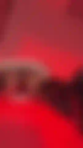 Dein gesicht auf dem boden, da wo es hingehört.