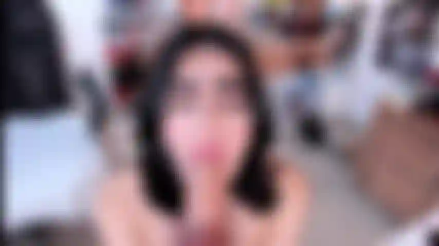 Blowjob, bis du mir ins gesicht spritzt.