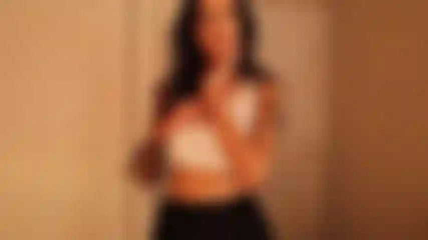 Rollenspiel mit einer untreuen freundin.