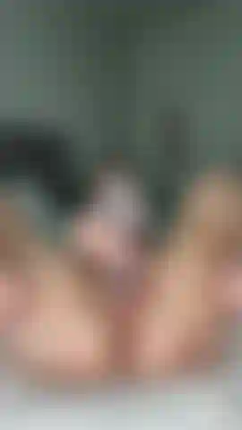 Ich habe mich zum ersten mal seit ewigkeiten mit meinem klaren dildo selbst gefickt!