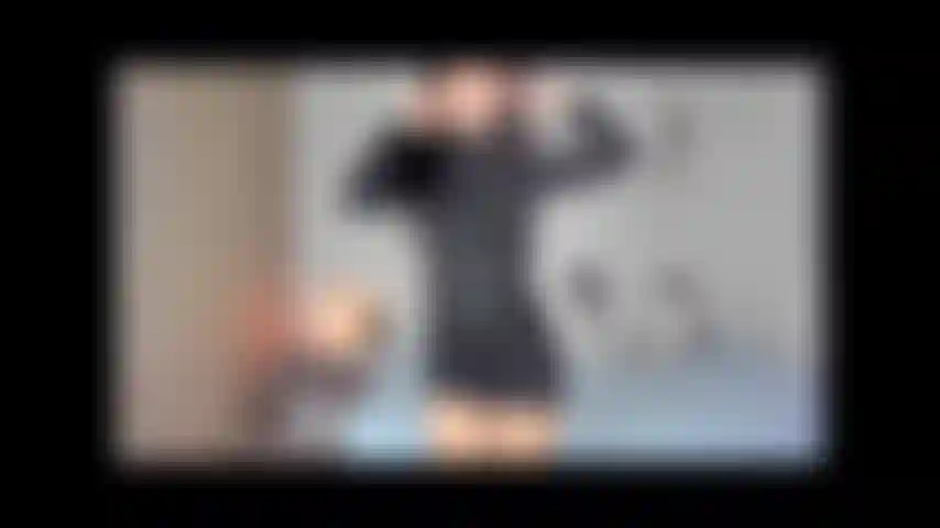 Ich ficke mich selbst und reite deinen schwanz und öffne meine fotze für dein sperma.