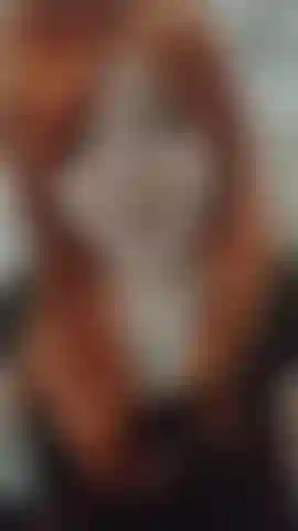 Dich unterhält und mit stümpfen spielt.