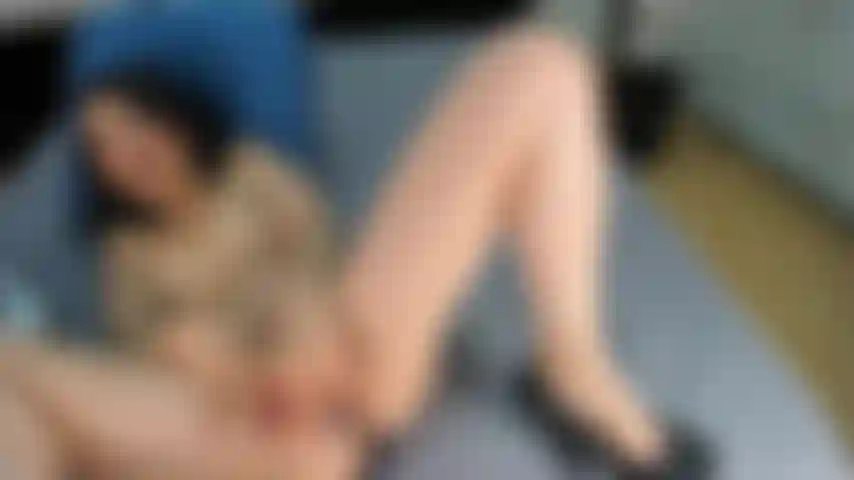 you dare to lick my wet pussy and make me arrive