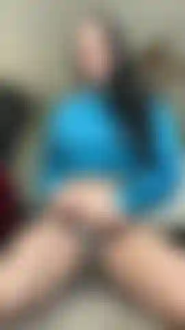 Verehre meinen großen, fetten arsch.