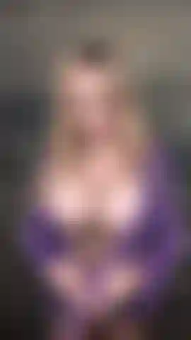 Boob greed to the MAX! Bimbo Mandy will do almost