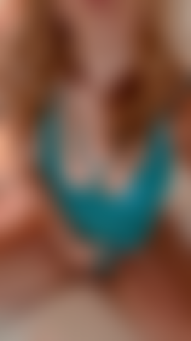 Und reibe meine muschi.