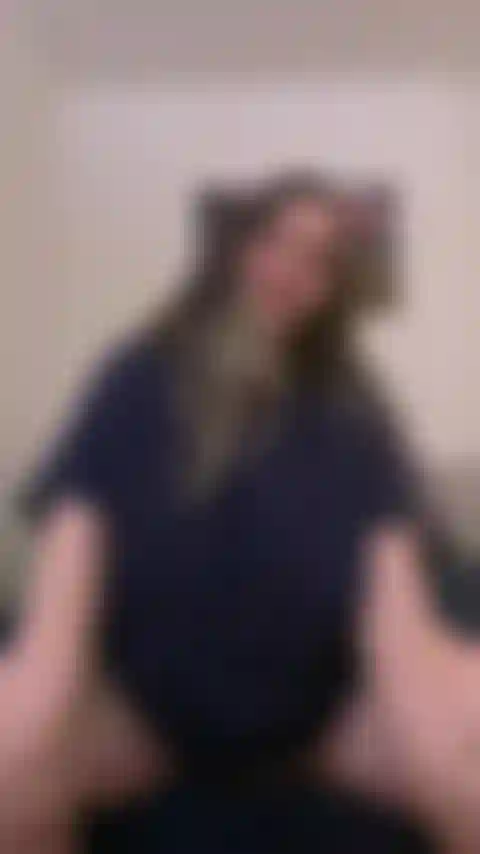 Strip und arschklatsch.