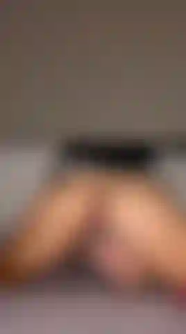 Schau mir zu, wie ich mein neues spielzeug benutze.