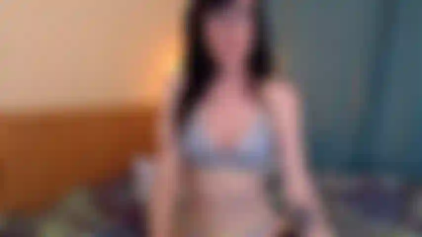 Chloe vs. Alien-dildo, ich bin gekommen!