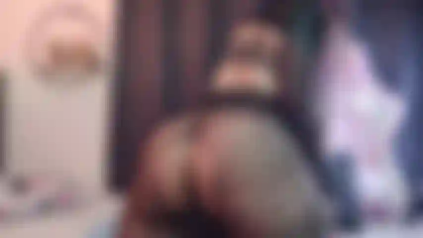 Mit meinem riesigen arsch.