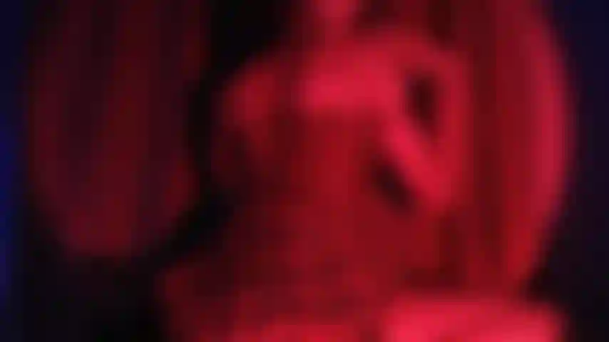 Tanze mit einer rose.